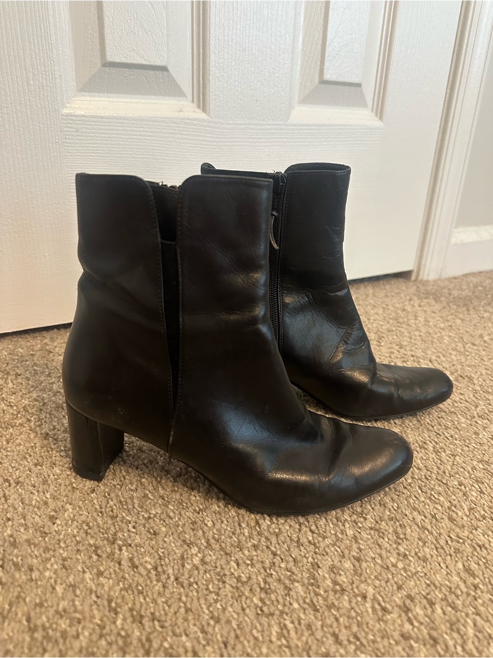 Women’s Stuart Whitman Black Leather Ankle Boots - Classic Side-Zip